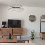 Les Jardins De Piale Le Piali- Bel Neuf, Cosy En Rez-de-jardin Sur Les Hauteurs De Appartement